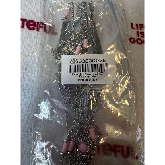 NWT Paparazzi Key Keynote Pink and silver Necklace - Picture 2 of 5